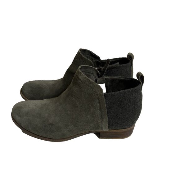Toms Suede Ankle Booties Side Zip Women's Size 10 Olive Green Shoes Flat - Picture 4 of 9